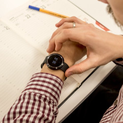 Ceas Smartwatch cu bluetooth, Forever Smart Bracelet 