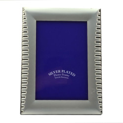 Rama foto decorativa Bern White, 13x18 cm, suport fixare birou, metalica