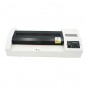 Aparat de laminat format A3, 4 role, 620W, latime laminare 33 cm Aparat de laminat format A3, 4 role, 620W, latime laminare 33 cm