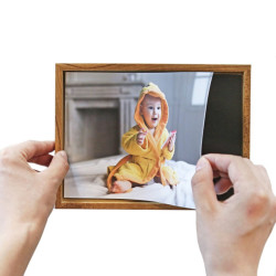 Rama foto Magic, cadru magnetic, hartie 12.7x17.8 cm, birou/perete, lemn