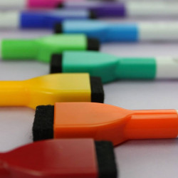 Set 12 markere cu burete pentru tabla magnetica, varf rotund 2 mm, uscare rapida