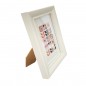 Rama foto Opal, din lemn, pentru fotografii de 10x15 cm, picior sustinere, cadru alb Rama foto Opal, din lemn, pentru fotografii de 10x15 cm, picior sustinere, cadru alb
