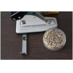 Perforator pentru capse metalice rotunde WARRIOR 33100 