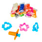 Plastilina vacuta, set 12 culori diverse, 4 ustensile pentru modelaj, diverse forme, usor de modelat, 3 ani+