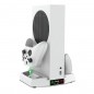 Suport incarcare doua controlere Xbox si casti, multifunctional, 4 in 1, 2 ventilatoare, indicator LED, cablu USB, RESIGILAT