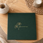 Album foto premium Memories, 500 fotografii 10x15, buzunare individuale, coperta verde cu imprimeu auriu Album foto premium Memories, 500 fotografii 10x15, buzunare individuale, coperta verde cu imprimeu auriu