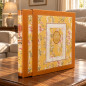 Album foto premium cu cutie, 500 poze 10x15 cm, 50 file, coperta carton gros, model floral vintage, 34x32x6 cm
