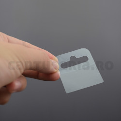 Agatatori autoadezive de plastic pentru raft